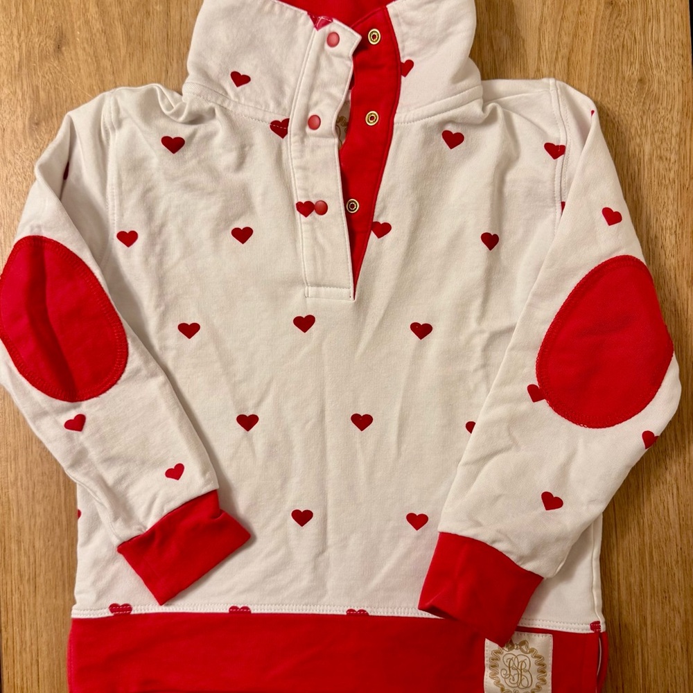 The Beaufort Bonnet Company White Pullover with Red Heart Accents